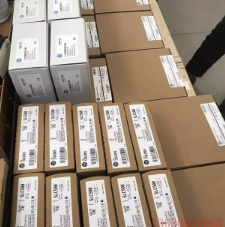 法国施耐德171CCC76010-PLC