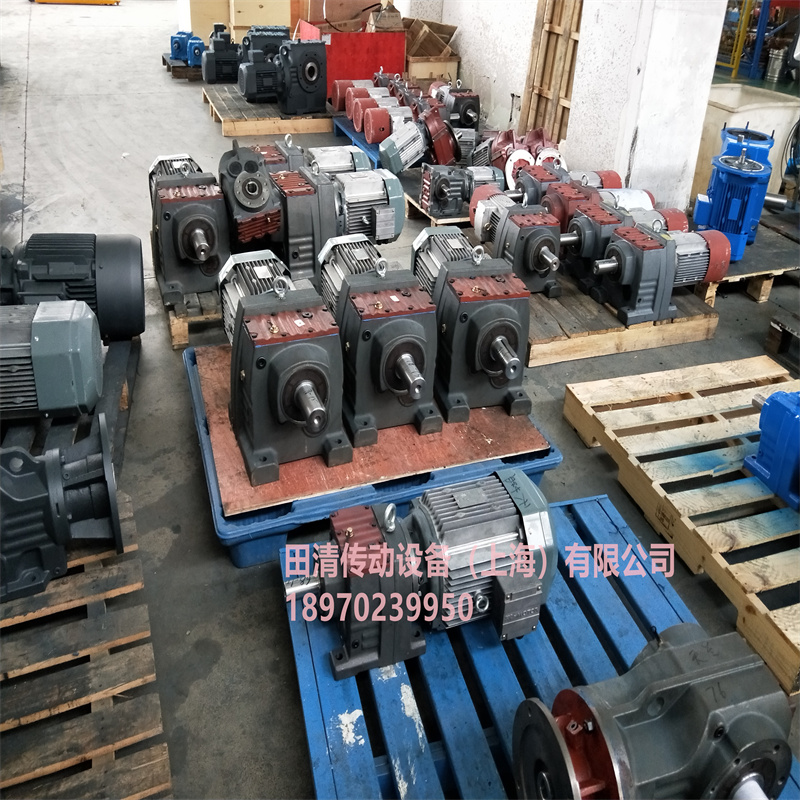 KAF167-Y200-4P-163.91-M1齿轮减速器