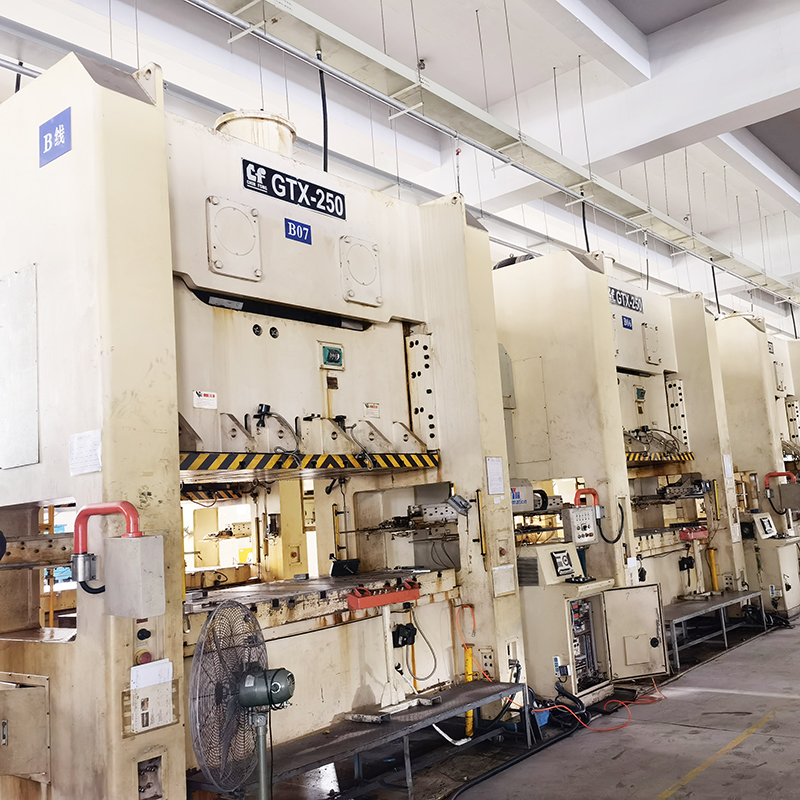 二手机械设备回收 出售高速冲床GTX-250 B线