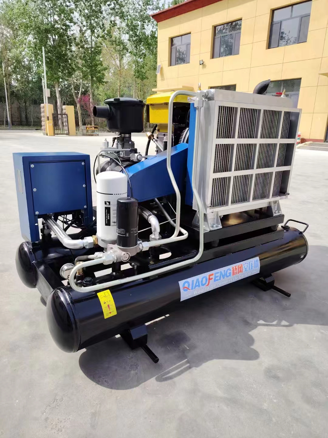 吴桥压缩机有限责任公司柴油式螺杆空压机5立方原厂发货