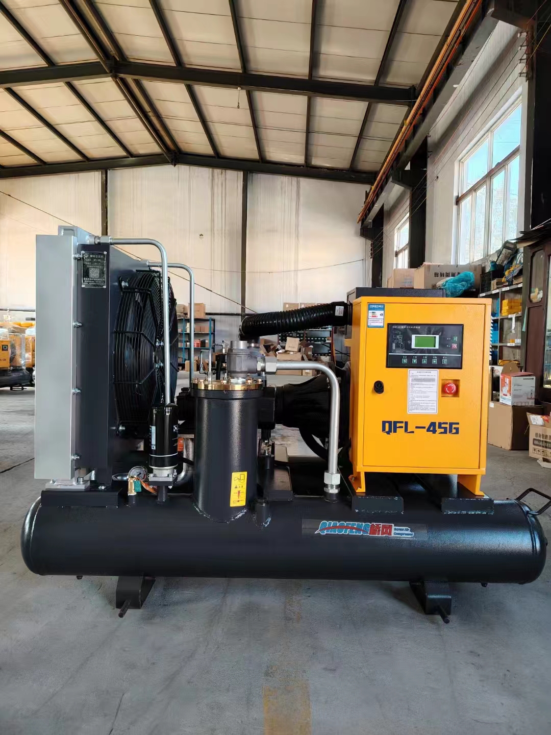 河北桥风螺杆空压机经销部双罐螺杆空压机