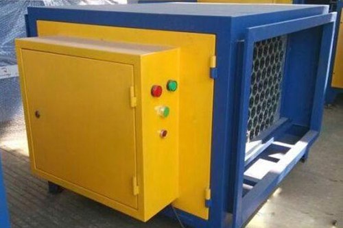 厂家供应各种环保设备,油烟净化器,厨房油烟净化器,油雾净化器