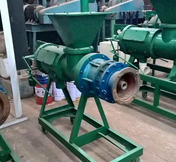 st200型螺旋挤压式干湿分离机