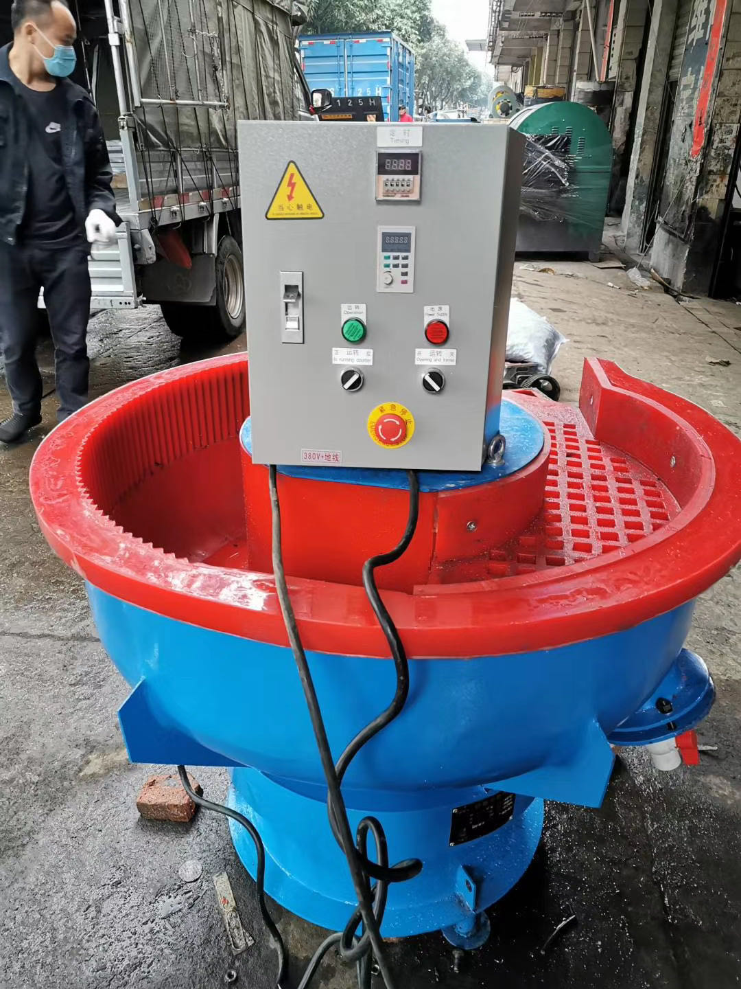 广东厂家振动式抛光机振光机震光机 振动研磨机震动研磨机震动机