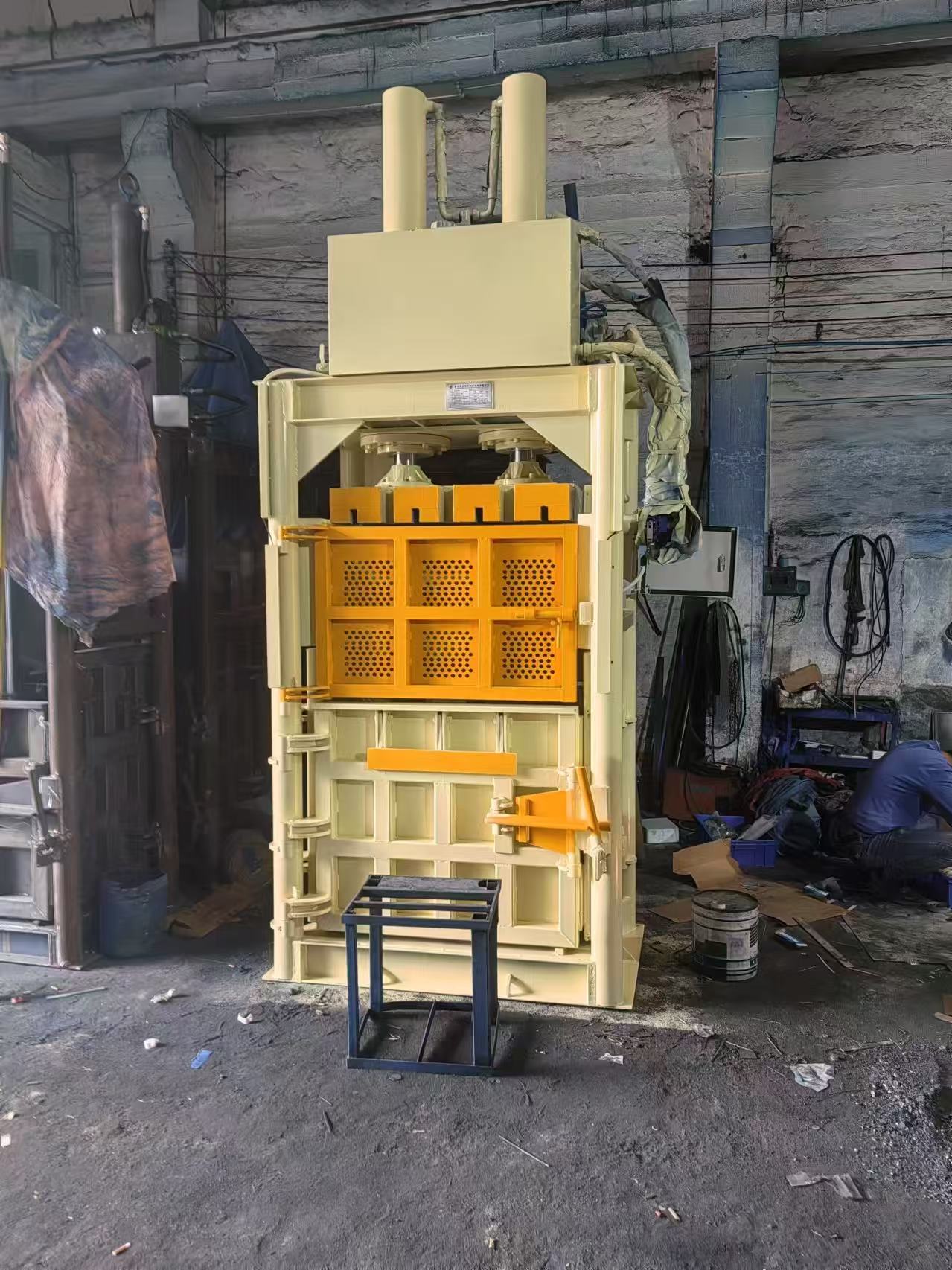 东莞海绵压缩打包机